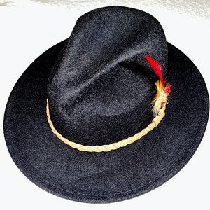 Women’s Wool Felt Western Hat
